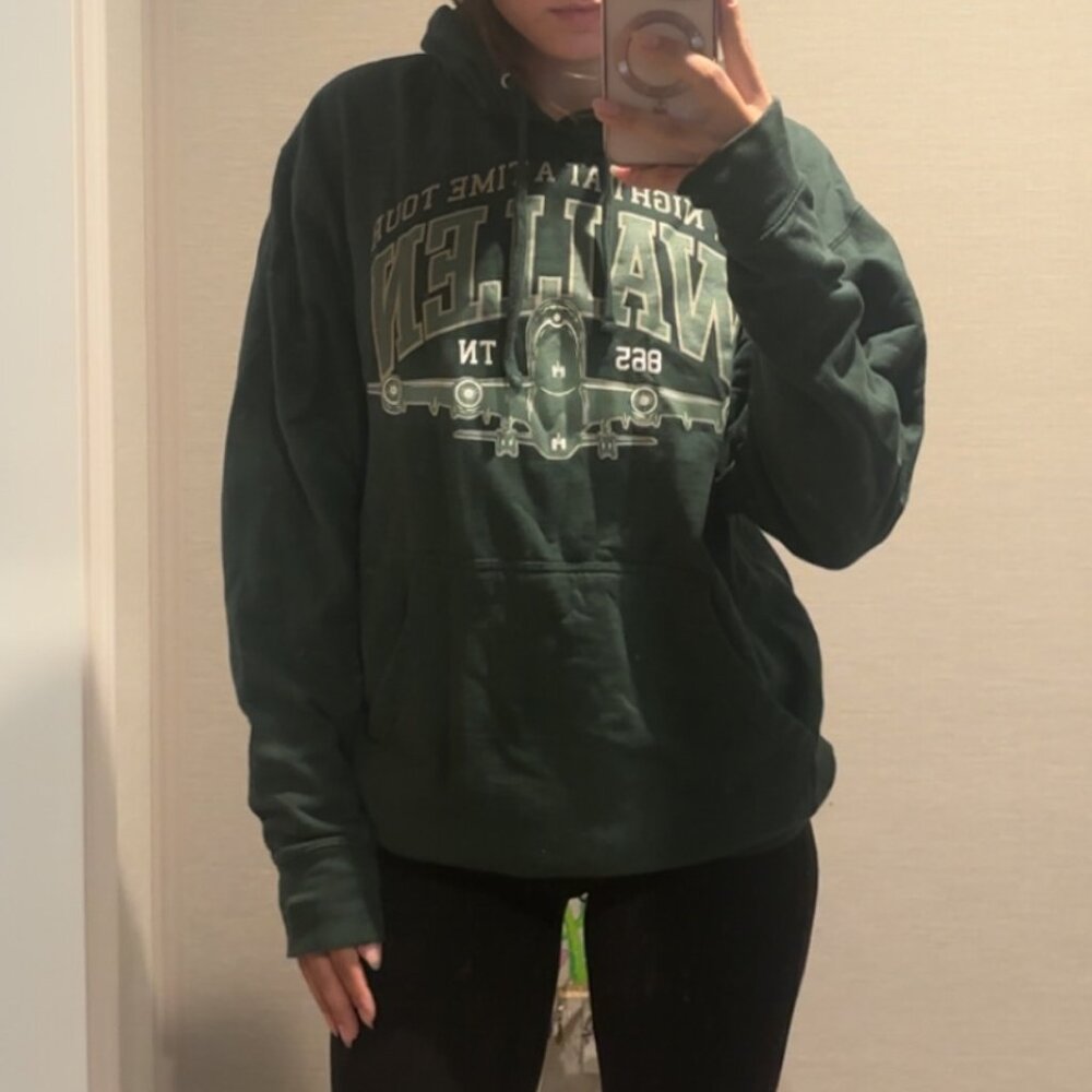 Morgan Wallen One Night at a Time 2023 Tour Green Hoodie Like New